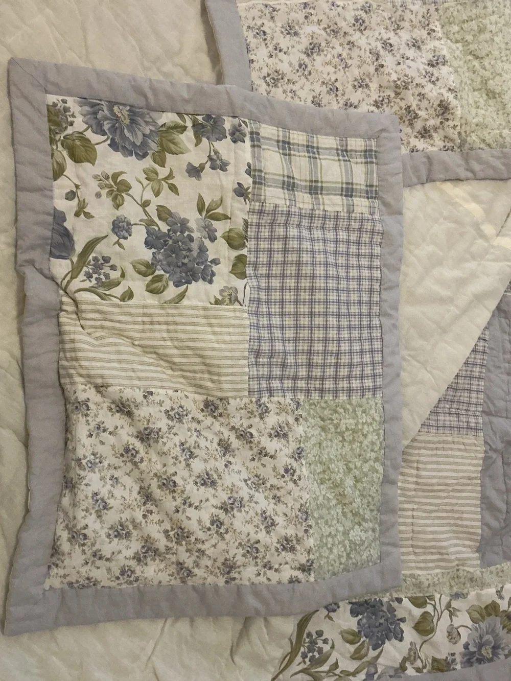 Vintage Sunham Homes Shabby Chic Comforter w Shams